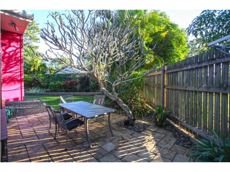 101 Waverley St, Bucasia QLD 4750