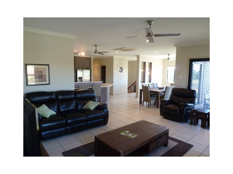 2 Prudhoe Street, East Mackay QLD 4740