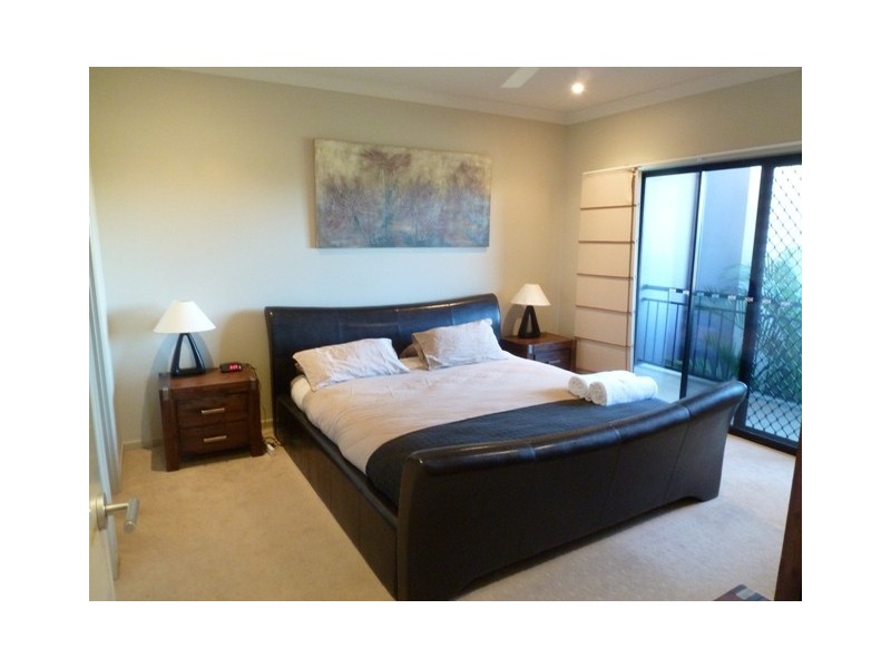 2 Prudhoe Street, East Mackay QLD 4740