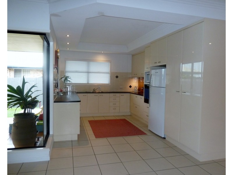 8 Pauline Street, Walkerston QLD 4751