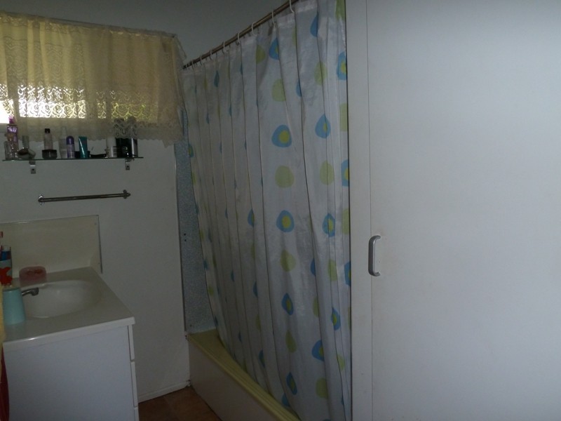 1 Pollock Street, North Mackay QLD 4740