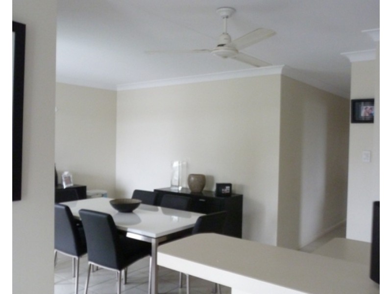 10 Rosemoor Court, Glenella QLD 4740