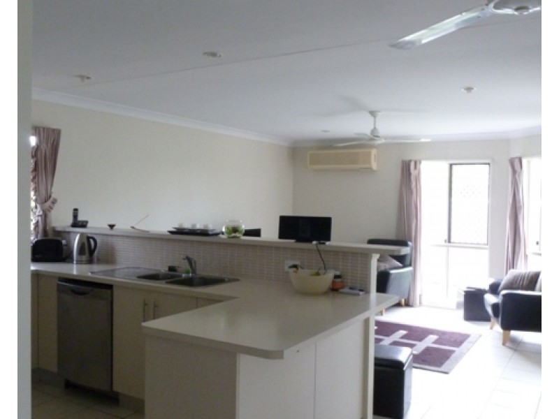 10 Rosemoor Court, Glenella QLD 4740