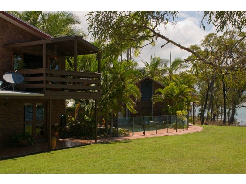35 Blue Beach Boulevard, Haliday Bay QLD 4740