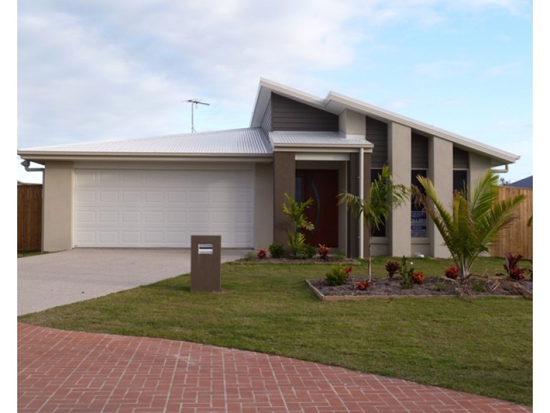 13 Galleon Circuit, Bucasia QLD 4750