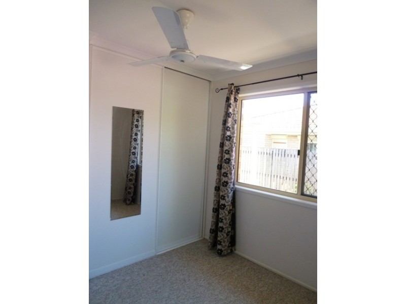 4/3 Ribbon Court, Glenella QLD 4740