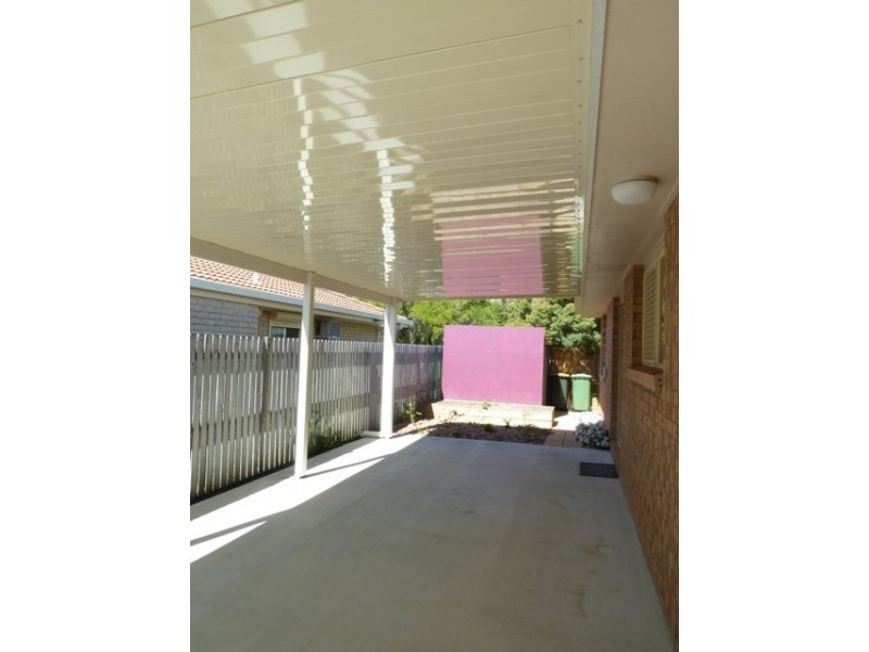 4/3 Ribbon Court, Glenella QLD 4740