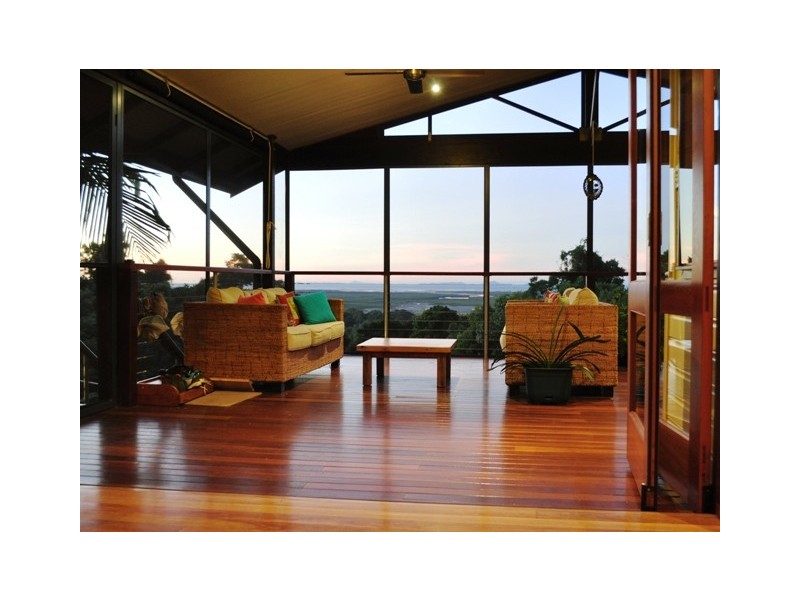 Lot 2/69 Lynette Drive, Nindaroo QLD 4740