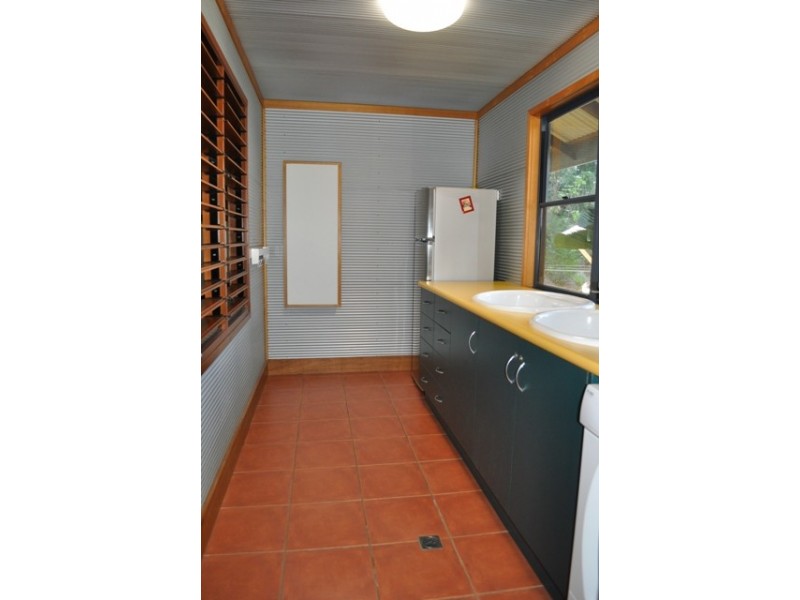Lot 2/69 Lynette Drive, Nindaroo QLD 4740
