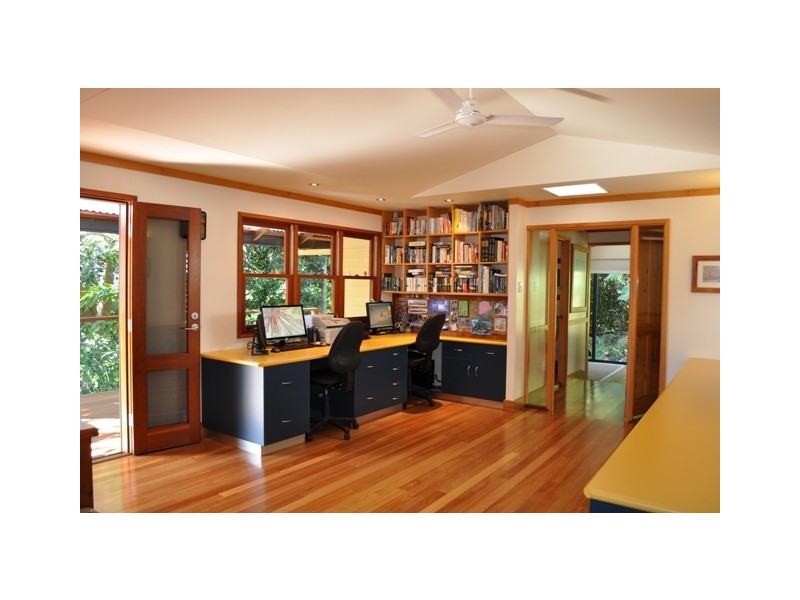 Lot 2/69 Lynette Drive, Nindaroo QLD 4740
