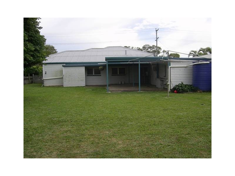 39 Holland Street, West Mackay QLD 4740