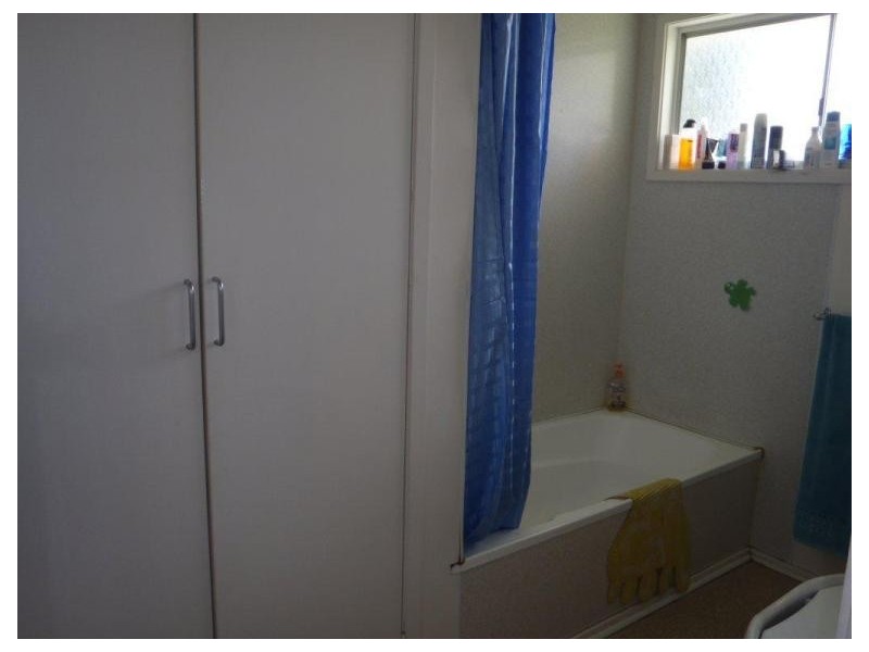24 Spring Crs, Dysart QLD 4745