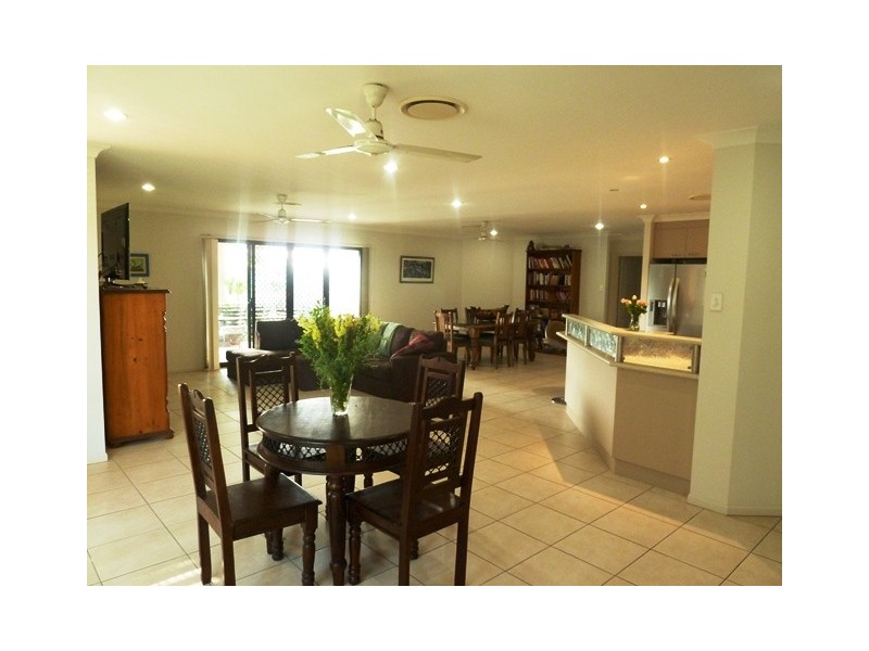 32 Monash Way, Ooralea QLD 4740