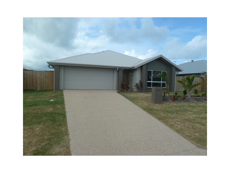 20 Trinity Parade, Blacks Beach QLD 4740