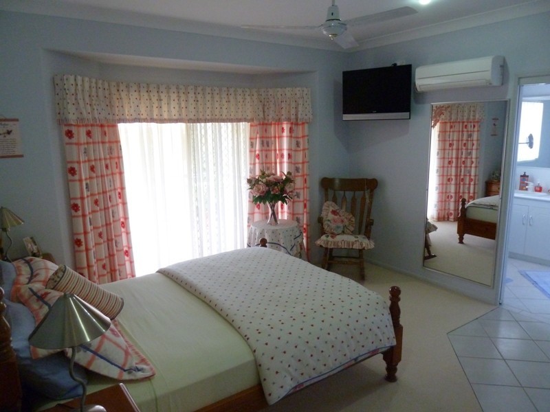 19 Shuttlewood Dr, Richmond QLD 4740