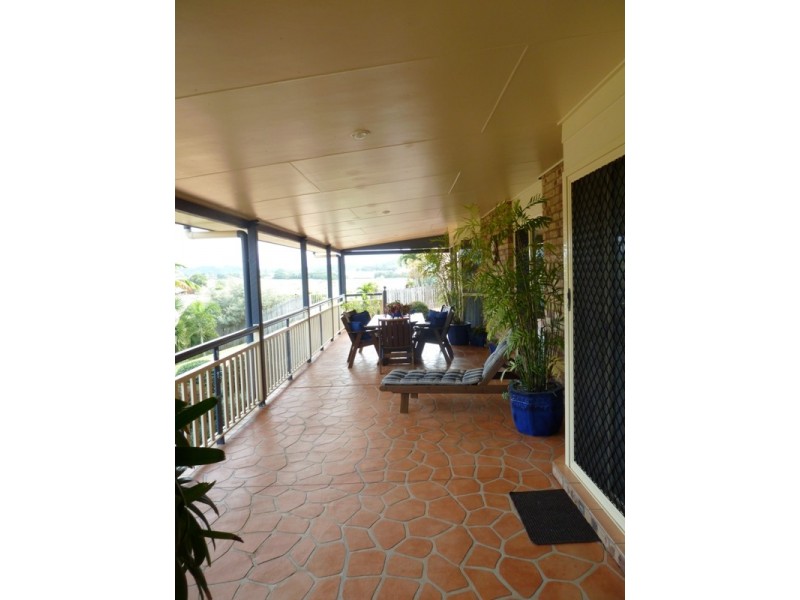 19 Shuttlewood Dr, Richmond QLD 4740