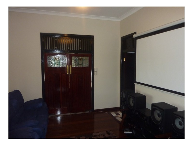 11 Harbour Road, North Mackay QLD 4740