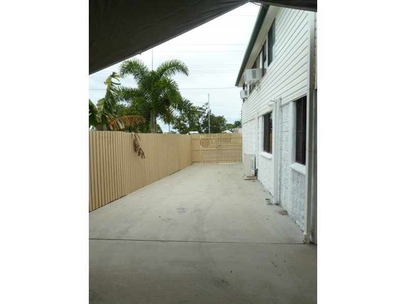 11 Harbour Road, North Mackay QLD 4740