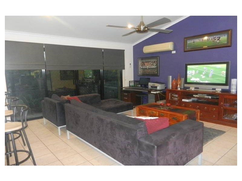 6 Driftwood Crt, Rural View QLD 4740