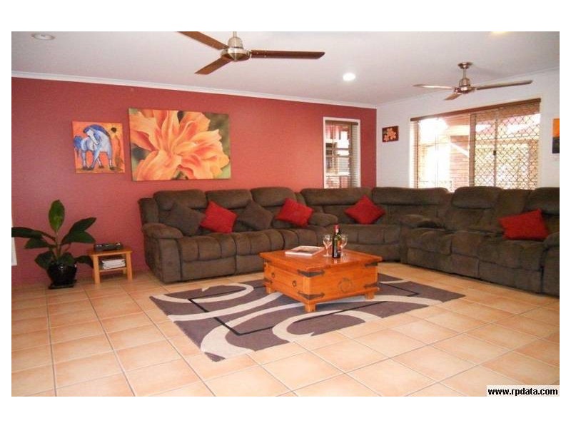14 Cambridge Avenue, Andergrove QLD 4740