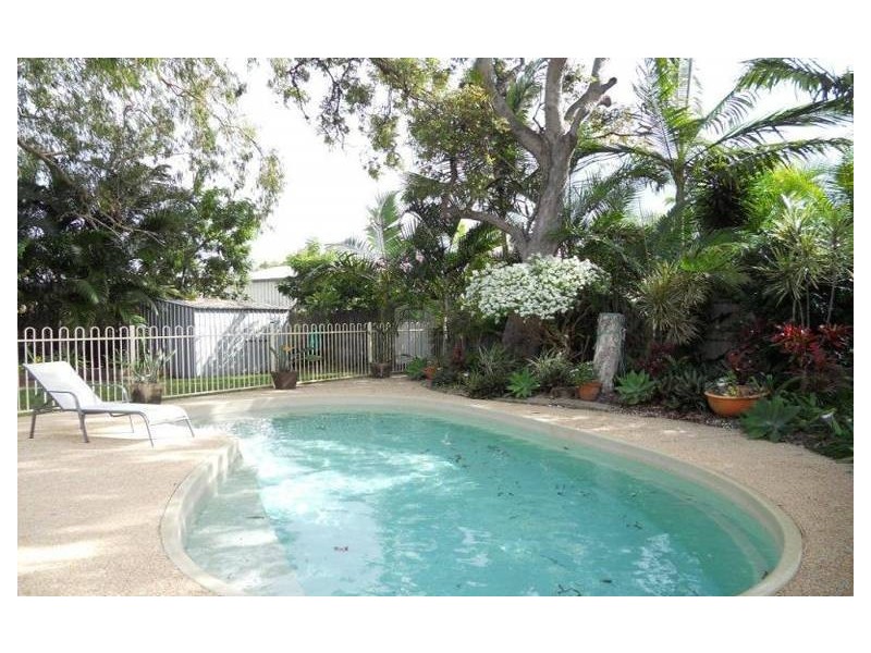14 Cambridge Avenue, Andergrove QLD 4740