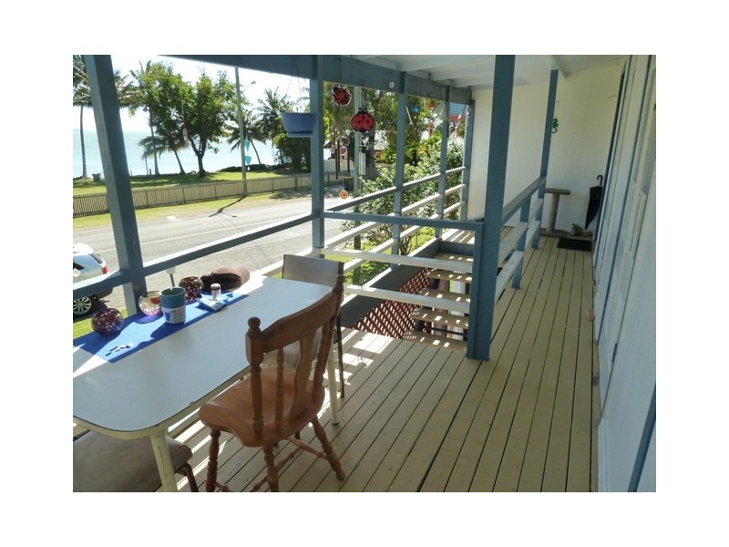 35 Ocean Avenue, Slade Point QLD 4740