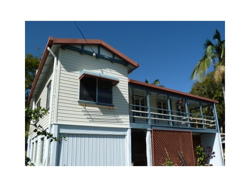 35 Ocean Avenue, Slade Point QLD 4740