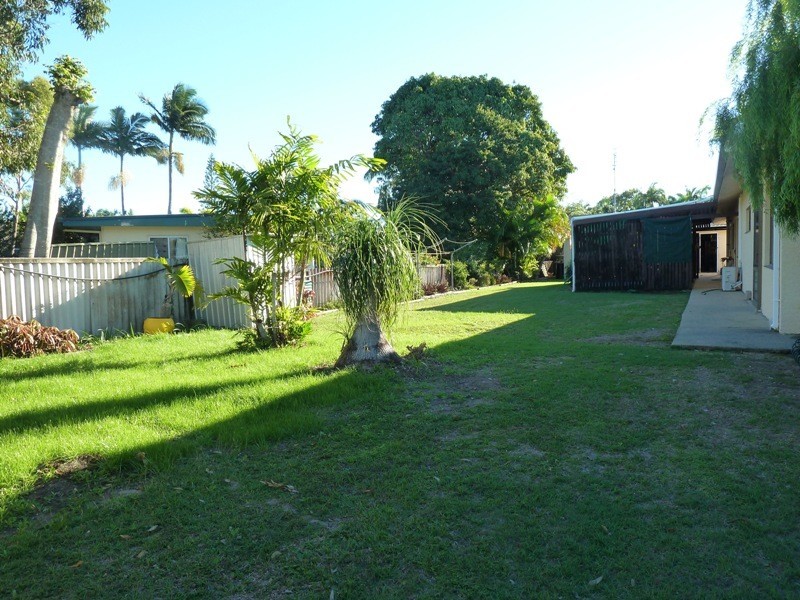 1 Fernleigh Ave, Andergrove QLD 4740
