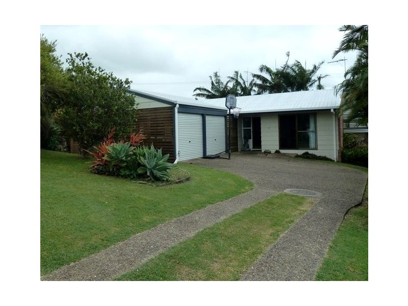 6 Lyn Court, Beaconsfield QLD 4740