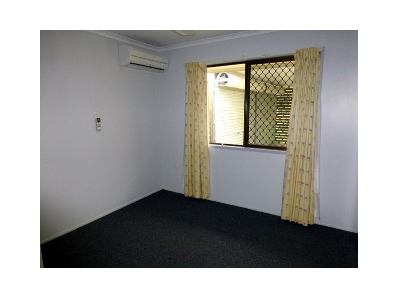6 Lyn Court, Beaconsfield QLD 4740