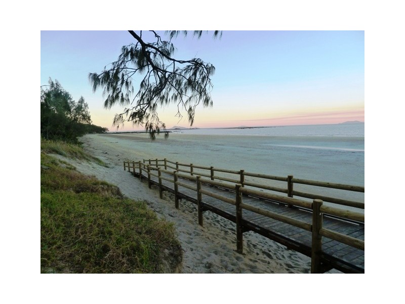 19 Seaspray Close, Shoal Point QLD 4750