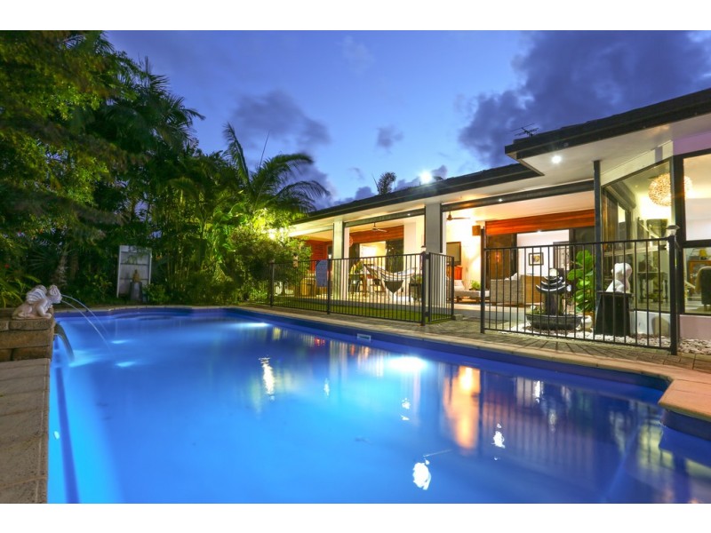 11 Urarii Crescent, Shoal Point QLD 4750