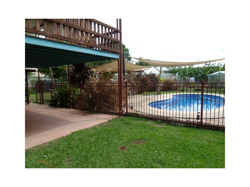10 Chauvel Street, South Mackay QLD 4740