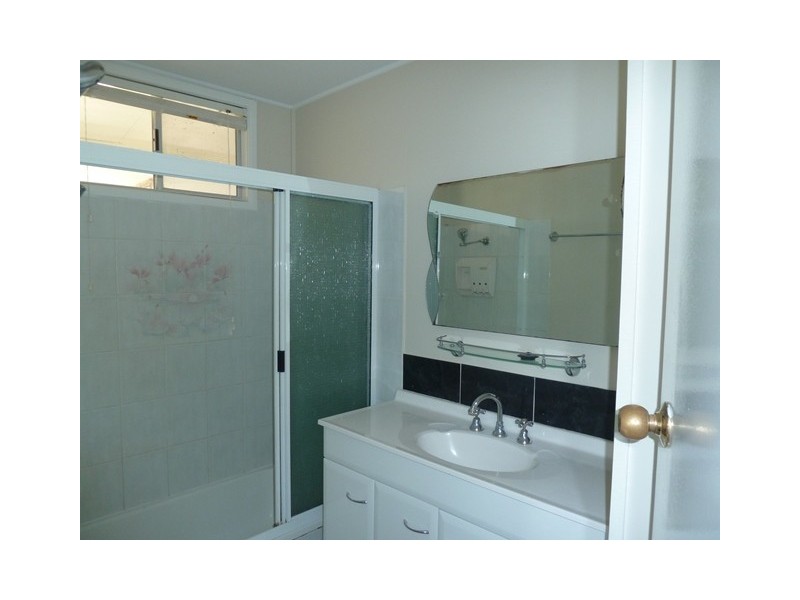 10 Chauvel Street, South Mackay QLD 4740