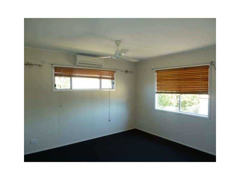 10 Chauvel Street, South Mackay QLD 4740