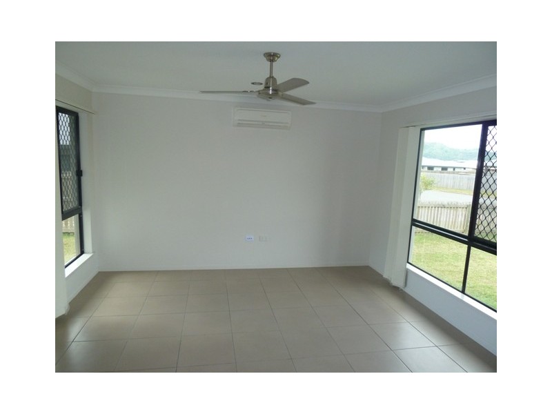 9 O’Riley Avenu, Marian QLD 4753