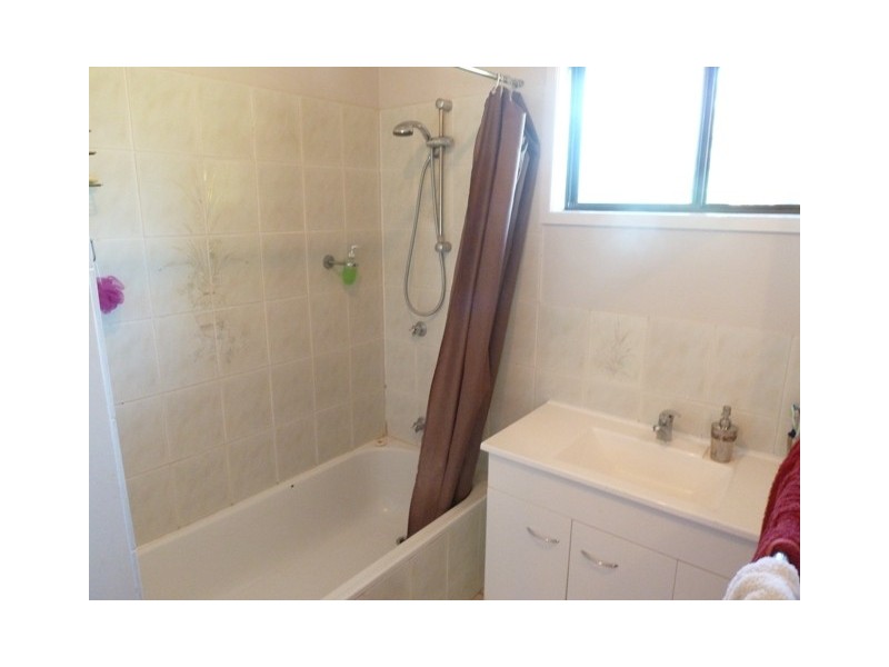 70 Investigator St, Andergrove QLD 4740