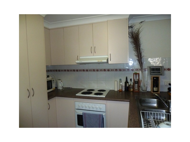 9/11 Bridge Rd, East Mackay QLD 4740