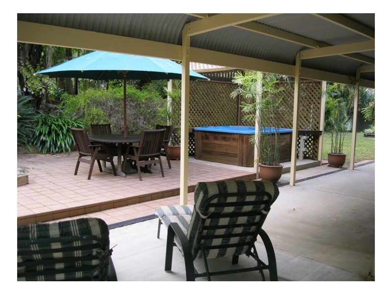 30 Nielsen Drive, Walkerston QLD 4751