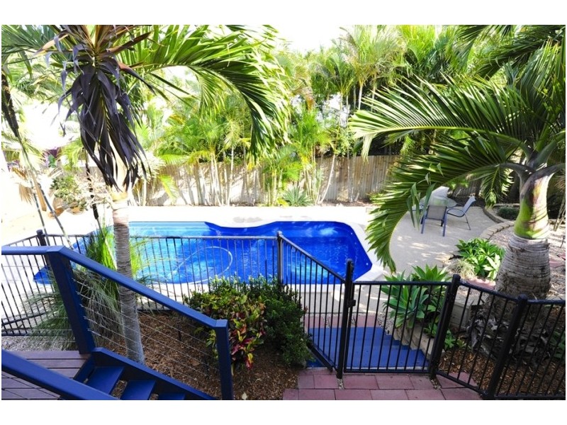 71 Slater Avenue, Blacks Beach QLD 4740