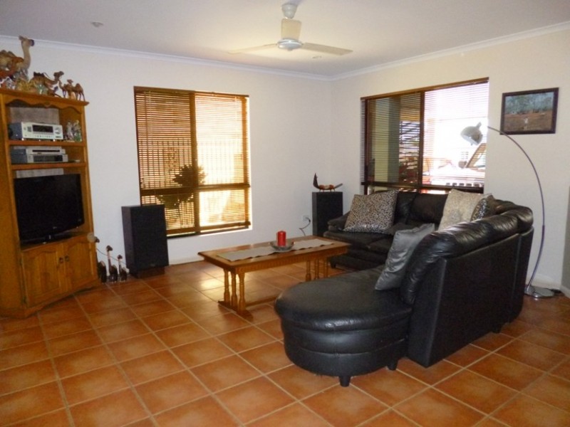 6 Glamis Court, Beaconsfield QLD 4740