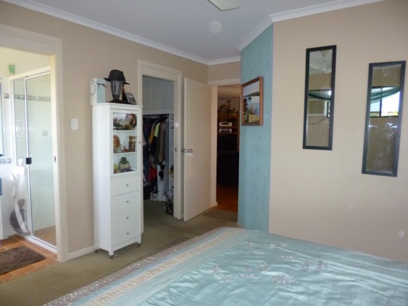 6 Glamis Court, Beaconsfield QLD 4740