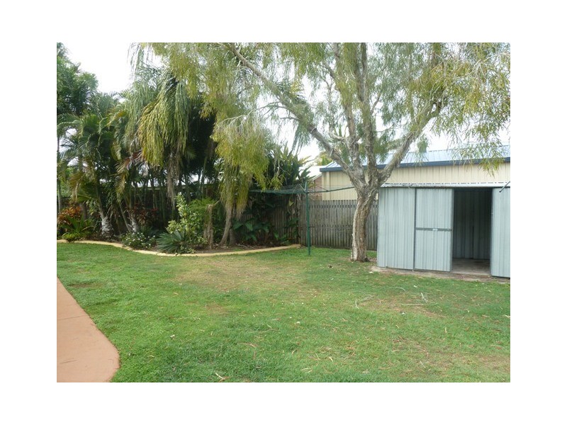 23 Paton Terrace, Slade Point QLD 4740