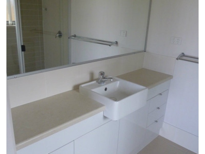 3 Moreton Drive – Avalon Estate, Rural View QLD 4740