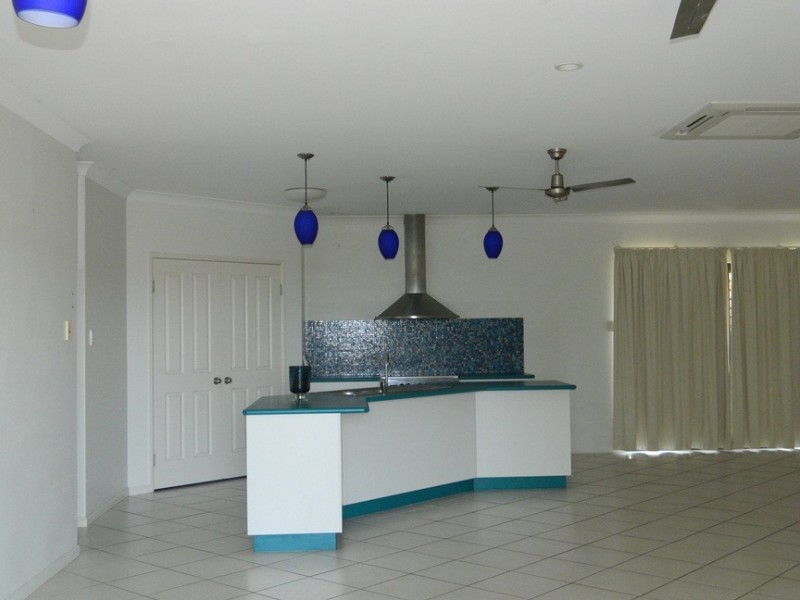 11 Wicks Ct, Erakala QLD 4740