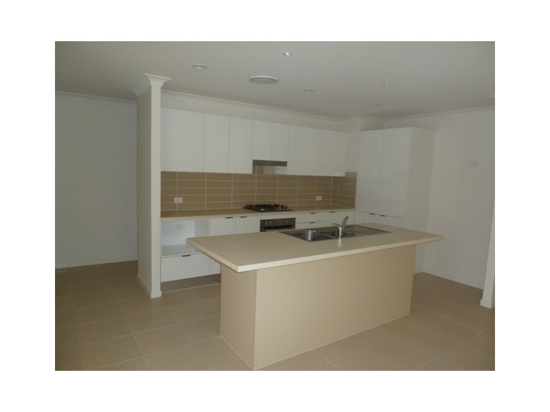 2 Holyman Drive- Avalon Estate, Rural View QLD 4740