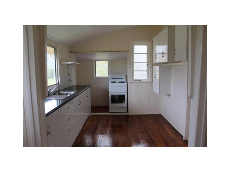 154 Senini;s Road, Finch Hatton QLD 4756