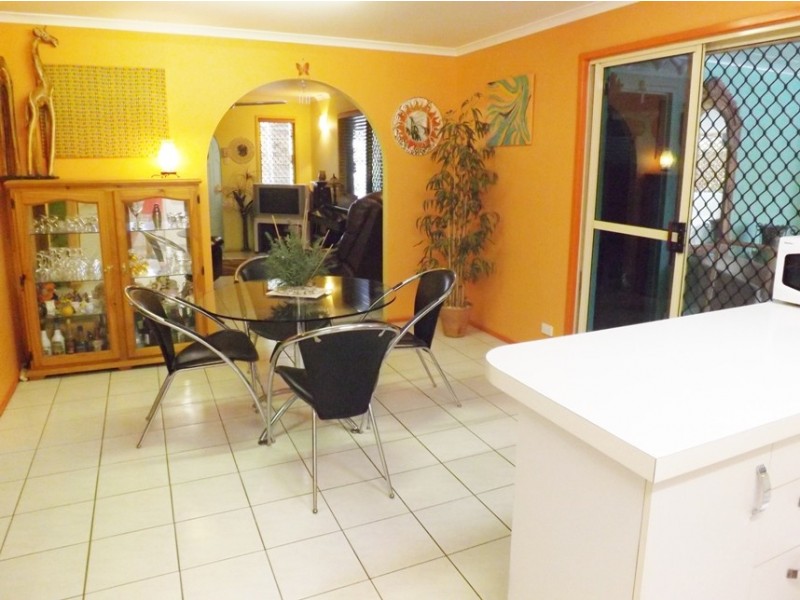 6 Shiral Drive, Beaconsfield QLD 4740