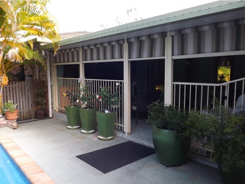 6 Shiral Drive, Beaconsfield QLD 4740