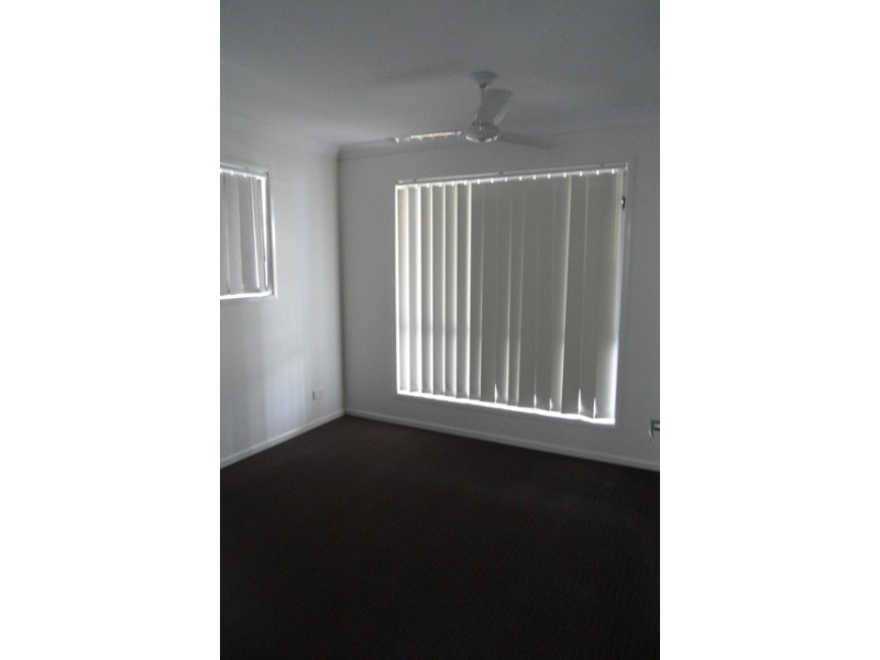 15 Kingslea Court, Ooralea QLD 4740